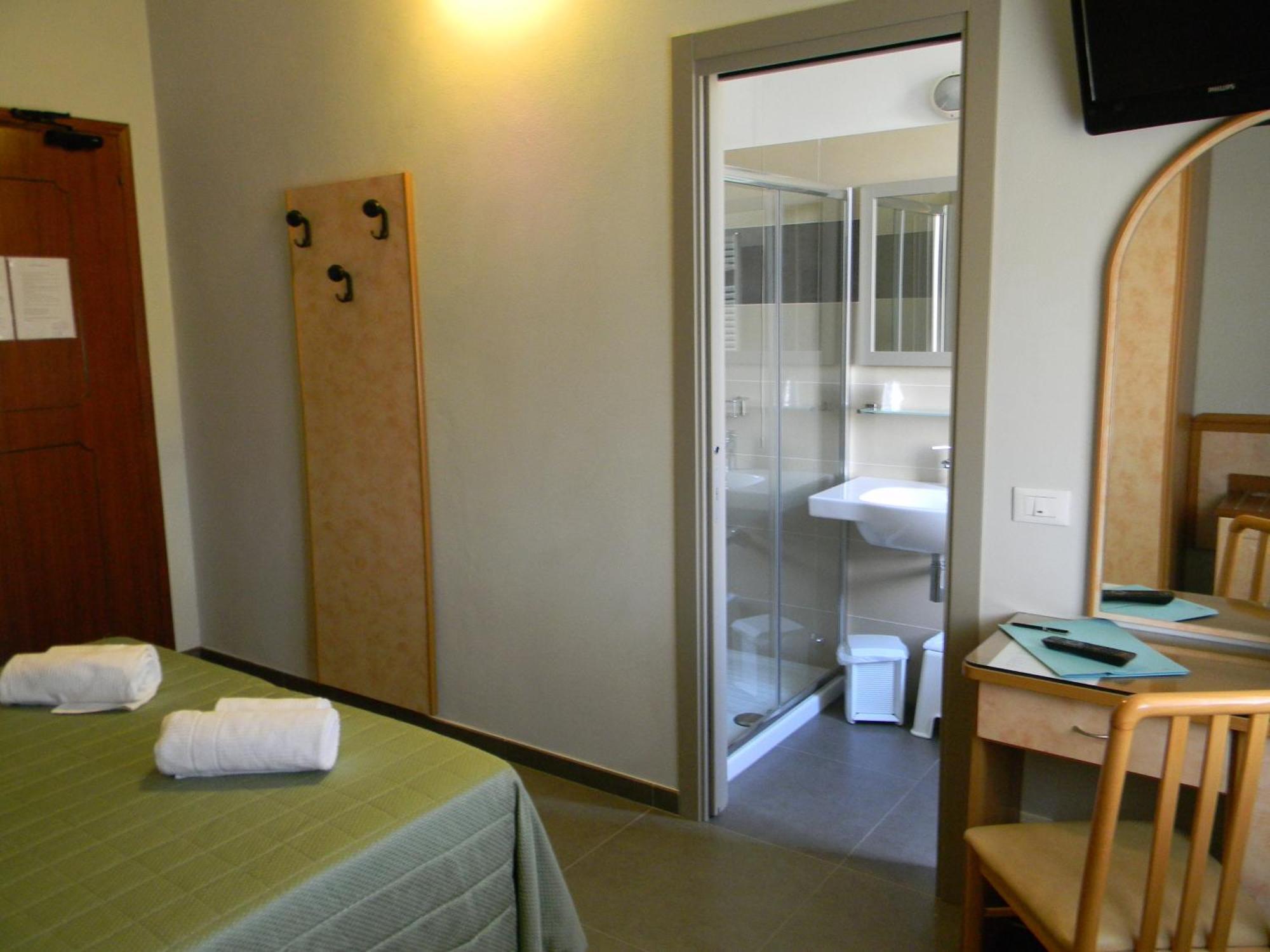 מרינה די מסה Hotel Parma Mare חדר תמונה