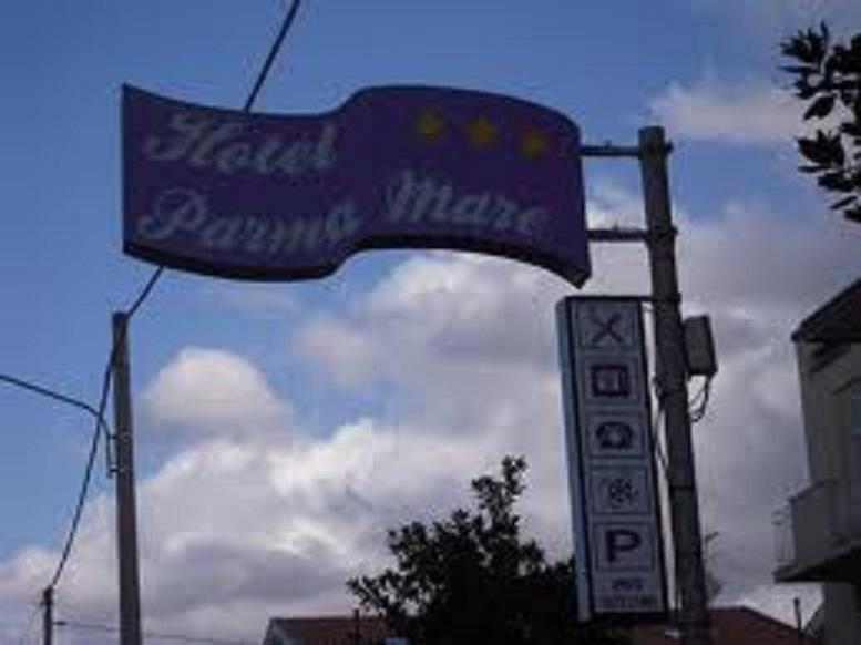 מרינה די מסה Hotel Parma Mare מראה חיצוני תמונה