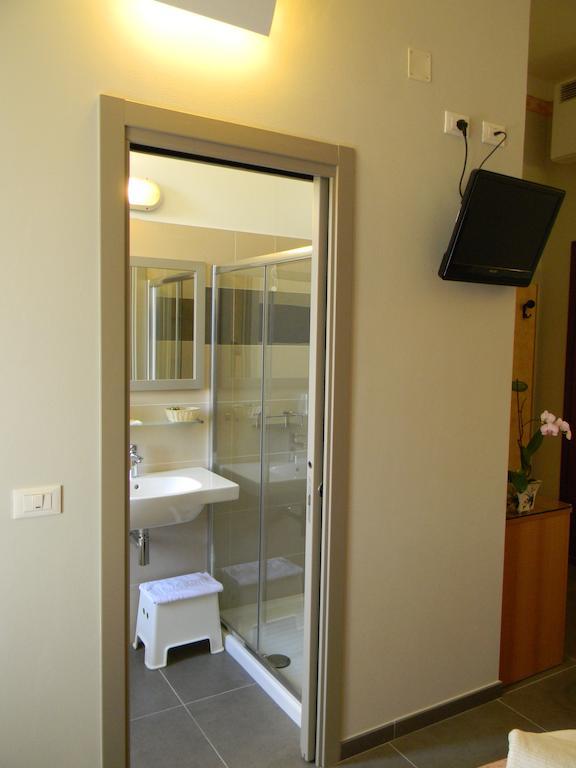 מרינה די מסה Hotel Parma Mare חדר תמונה