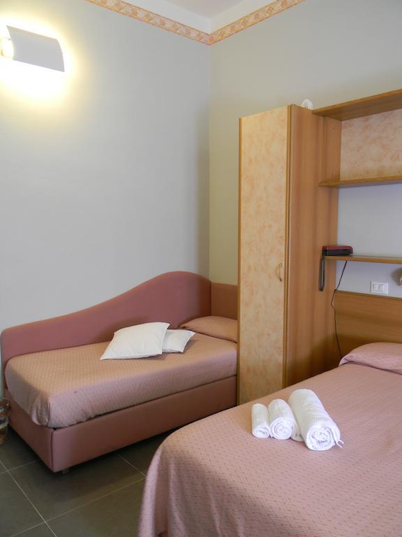 מרינה די מסה Hotel Parma Mare חדר תמונה